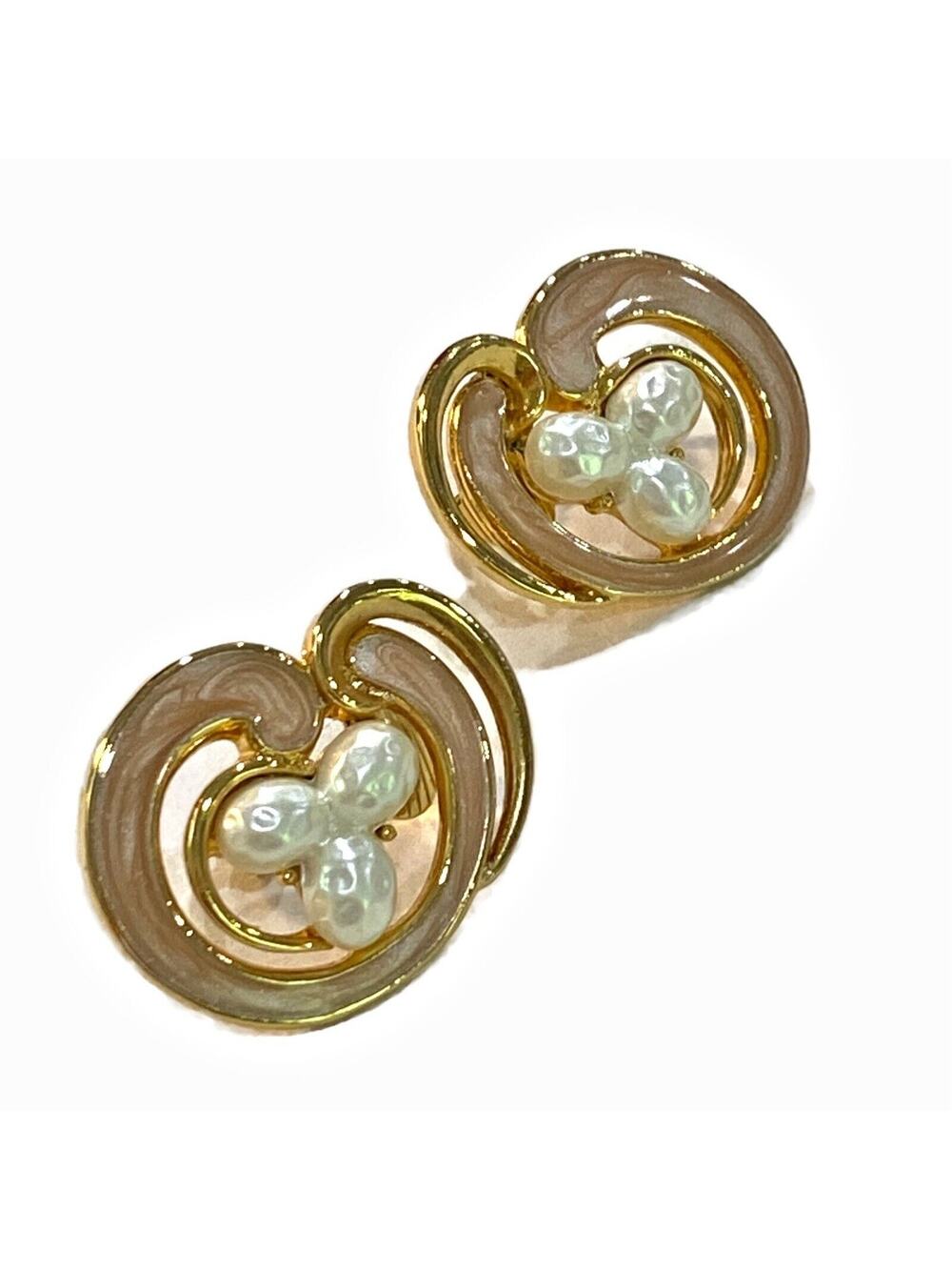 Vintage Clip On Earrings Gold & Blush Pink Swirl Enamel Faux Freshwater Pearls